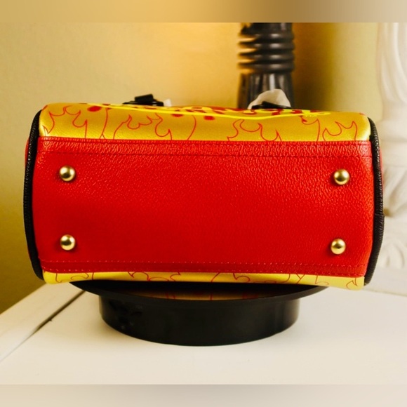 HOSTPICK”Von Dutch NIB City Of Angels Red Yellow Small Bowling Crossbody Handbag - Picture 6 of 12